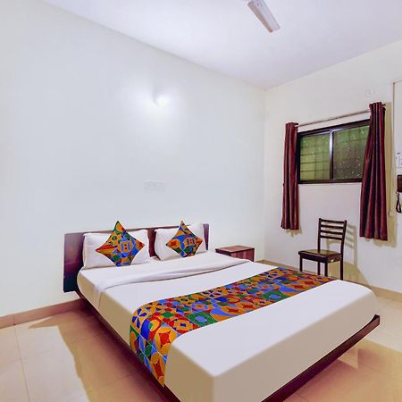 Fabexpress Srh - Nr Butterfly Park - Hinjawadi Hotel Buitenkant foto