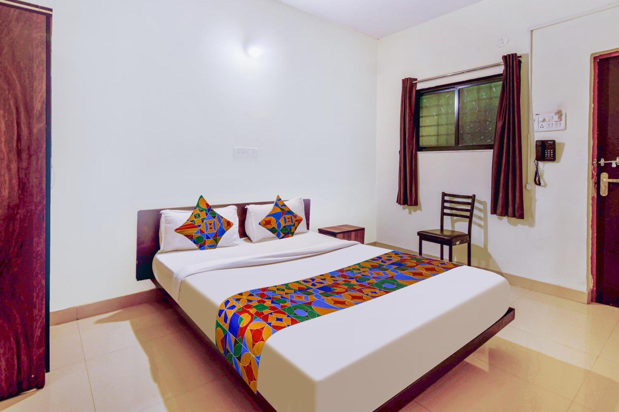 Fabexpress Srh - Nr Butterfly Park - Hinjawadi Hotel Buitenkant foto