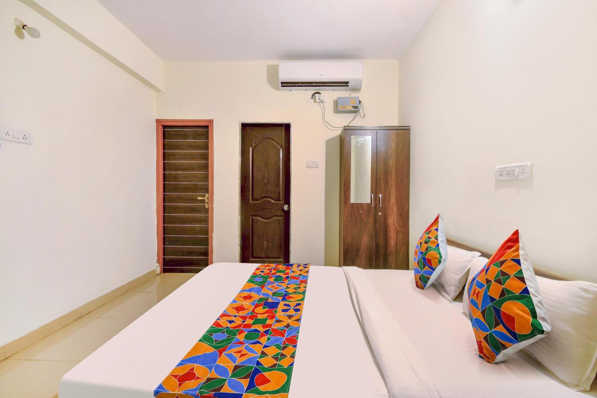 Fabexpress Srh - Nr Butterfly Park - Hinjawadi Hotel Buitenkant foto